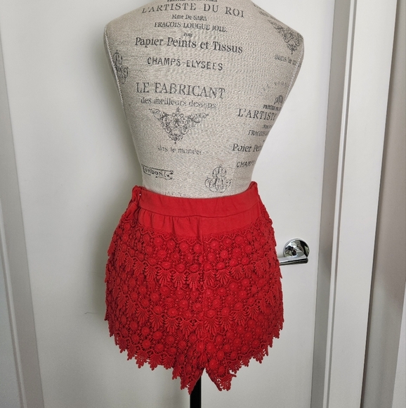 Red Crochet Lace Shorts - Picture 3 of 8